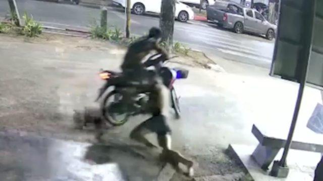 Eşyalarını çalan hırsızı böyle durdurdu! “Boksör olduğunu bilseydim yapmazdım”