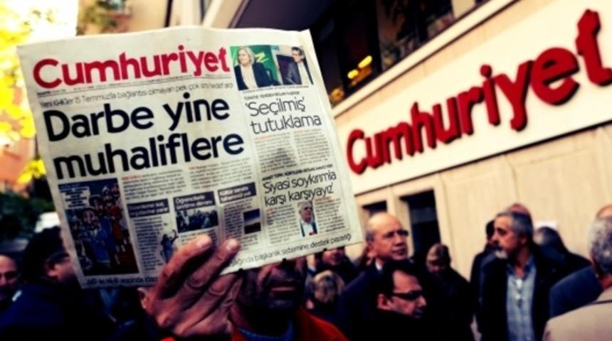 Cumhuriyet’e 'FETÖ' operasyonu yapan savcı 'FETÖ üyeliği' ve 'suç uydurmak'tan yargılanıyor