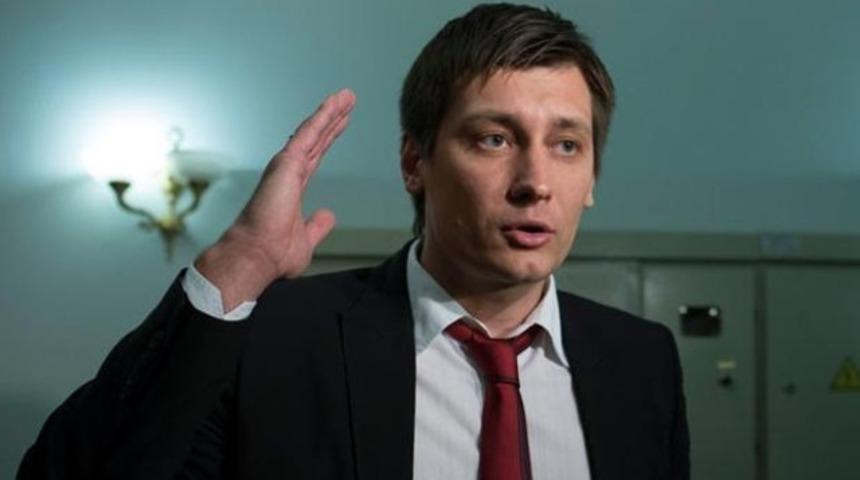 Söyleyin bana, Türk öğrenciler mi uçağı vurdu?