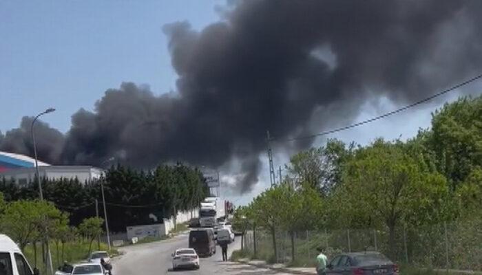 Son dakika: Tuzla’daki fabrikada patlama sonrası büyük yangın! Patlamayla ilgili yeni görüntüler: Çığlık çığlığa kaçıştılar