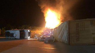 Tokat'ta feci kaza! Freni boşalan TIR ortalığı savaş alanına çevirdi