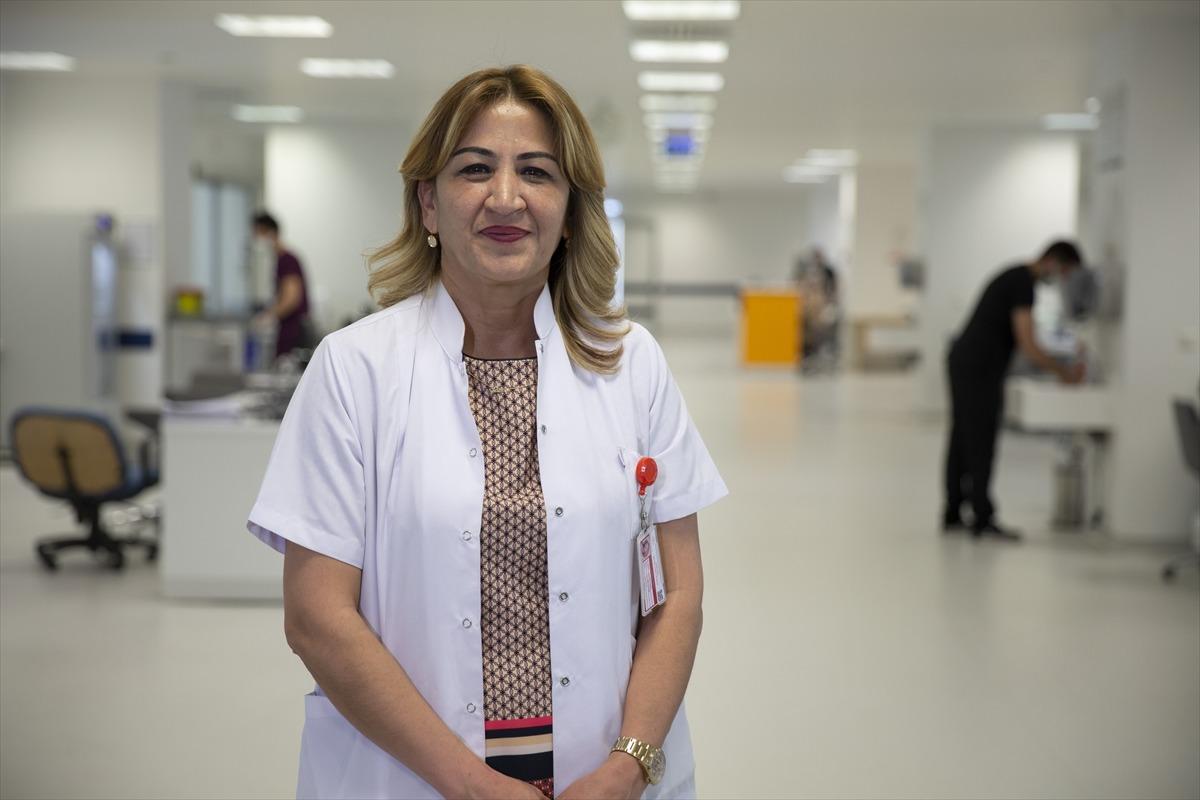 Kovid-19 g&uuml;nl&uuml;k vaka sayılarının haziranda 1000'in altına d&uuml;şmesi bekleniyor