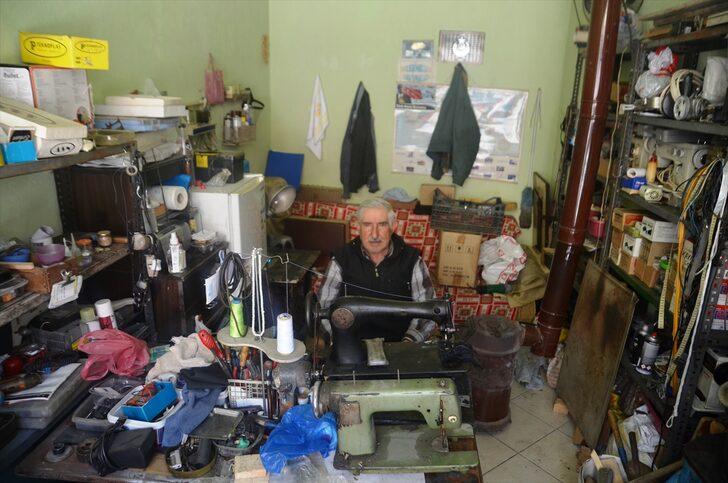Kütahyalı Süleyman usta 65 yıldır dikiş makinesi tamir ediyor G2