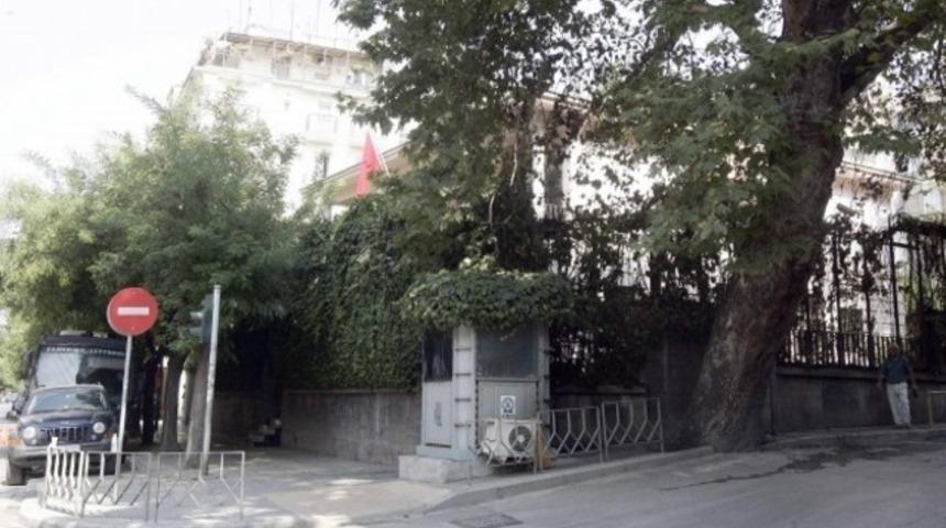 Selanik Başkonsolosluğuna saldırı