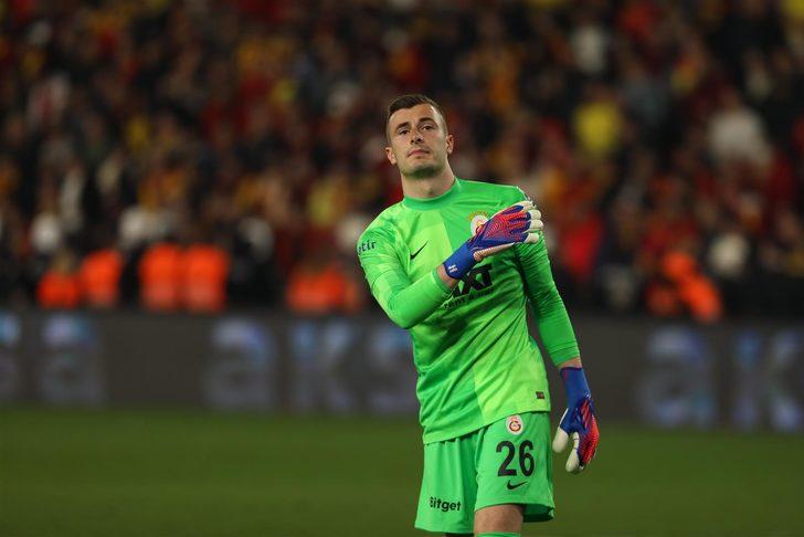 Son dakika: "3 yıllık imza!" Barcelona, Galatasaray'a engel oluyor! Fernando Muslera'nın yerine düşünülen Inaki Pena'ya yeni kontrat... G3