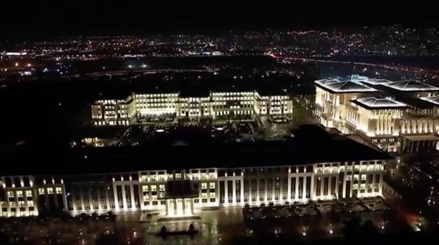 Mimarlar Odası'ndan &ccedil;arpıcı iddia: Ak Saray'da bin değil 2 bin oda var