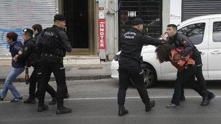 SON DAKİKA | İstanbul'da 1 Mayıs gerginliği! Taksim'e yürümek isteyenlere gözaltı