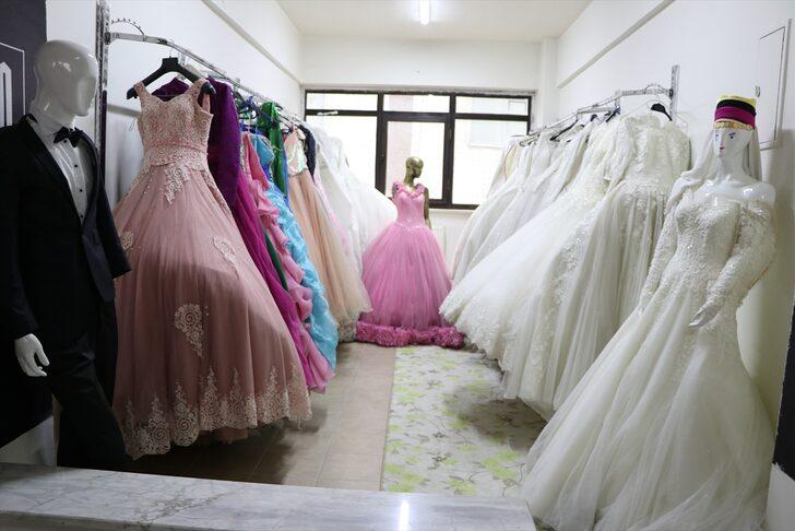 Veren el ile alana "köprü" olan hayır çarşısı binlerce aileyi sevindirdi G3