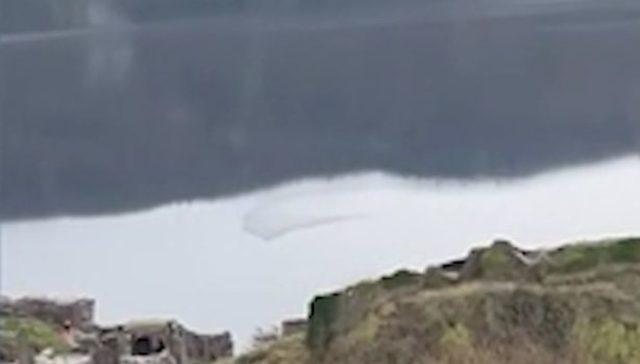 0_New-video-shows-30ft-humped-creature-surfacing-in-Loch-Ness-reigniting-monster-rumours (1)