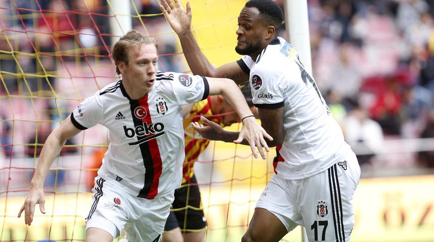 Son dakika: 2 penaltı, 1 kırmızı kartın çıktığı maçta Beşiktaş geri döndü! Kayserispor'u devirdi...