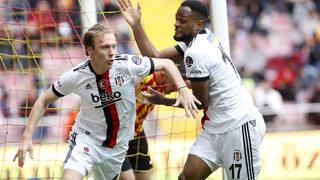 Son dakika: 2 penaltı, 1 kırmızı kartın çıktığı maçta Beşiktaş geri döndü! Kayserispor'u devirdi...