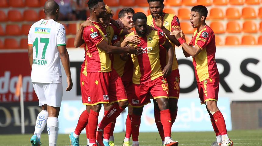 Alanyaspor, Yeni Malatyaspor karşısında geri döndü! 70 metreden gol yetmedi...