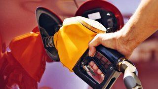 Akaryakıtta yapılan oyun ‘pes’ dedirtti! Kaçak ve yasal yakıtı bir arada satmışlar…