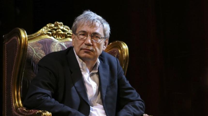 Orhan Pamuk: “Türkiye’de iç savaş yaşanmasından korkuyorum”