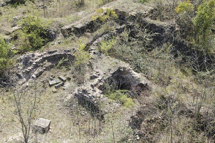 Antik dünyanın gizemli kral mezarları! Tam 2 bin yıllık:Normal insanların gömülemeyeceği kadar lüks G2