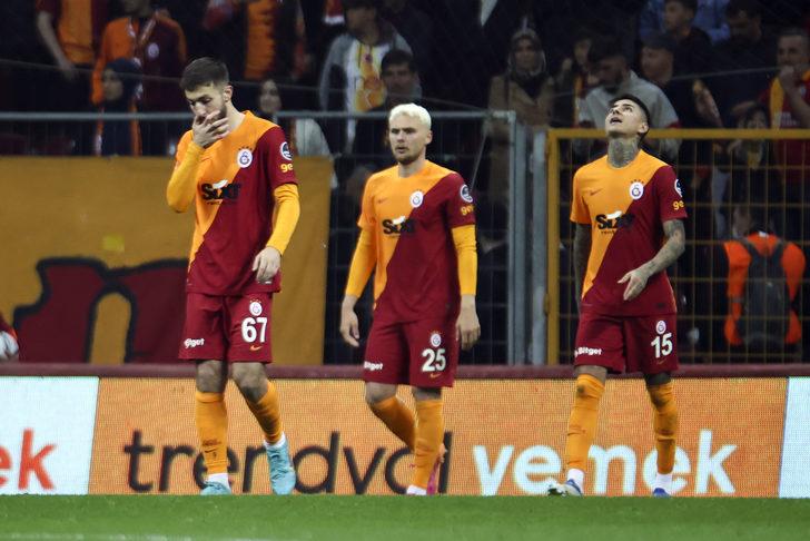 Son dakika: Olacak iş değil! Galatasaray taraftarını isyan ettiren rekor...