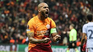 Son dakika: Galatasaray'ın yıldızı eşyalarını toplattı, gidiyor! Jose Mourinho, Galatasaray'ın kalbini alıyor... Marcao için flaş!
