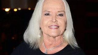 Gönül Yazar'dan kahreden haber! Sol gözünü kaybetti