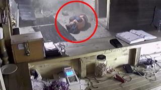 71 yaşındaki vale ölümden döndü! O anlar kameraya yansıdı