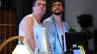 Ailecek Şaşkınız filmi konusu nedir? Ailecek Şaşkınız filmi oyuncuları kimdir? Ailecek Şaşkınız filmi hangi kanalda yayınlanacak?