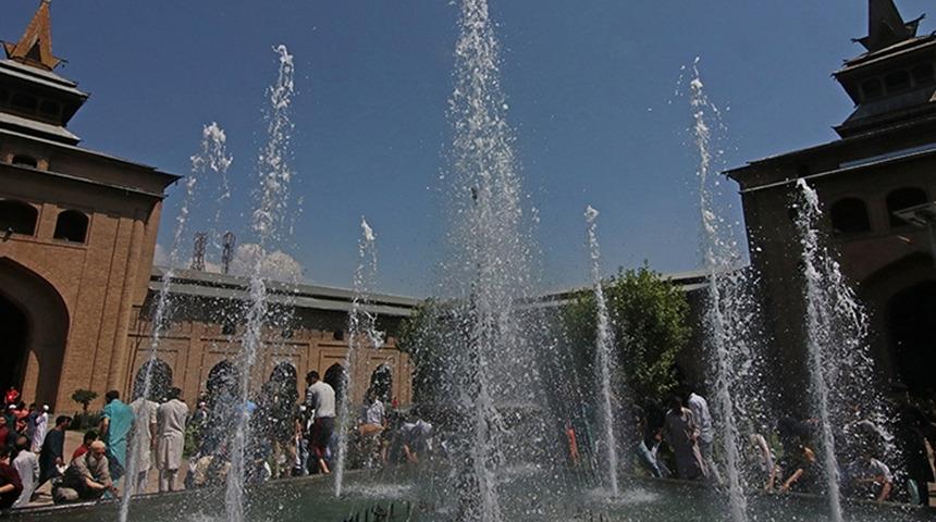 Hindistan'da sıcaklar can aldı!