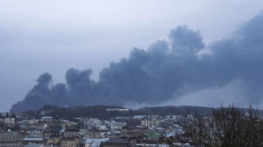 Rus ordusu bu defa Lviv'i hedef aldı! Elektrik trafo merkezleri vuruldu