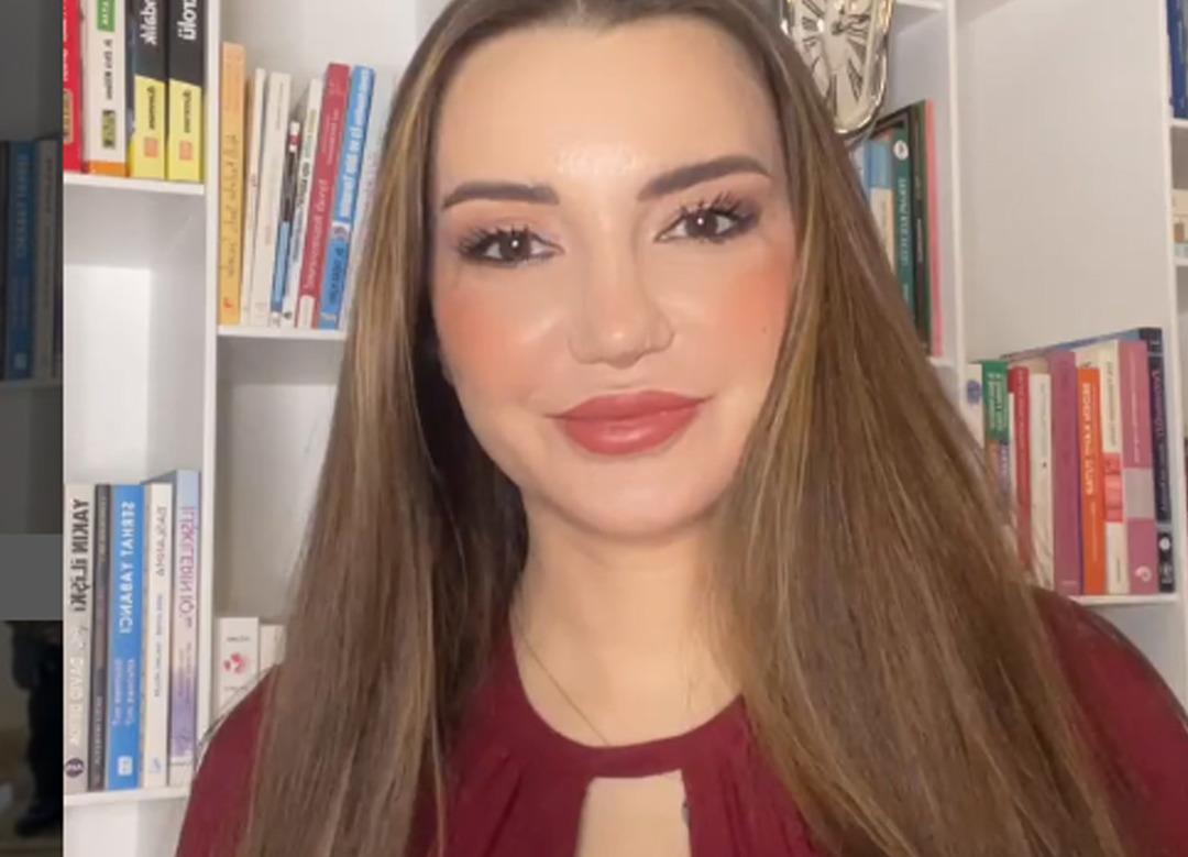 Psikolog Esra Ezmeci'ye gelen soru şaşkına &ccedil;evirdi! "Kocam telefonda kadınlarla seks yapıyor! Ben de..."