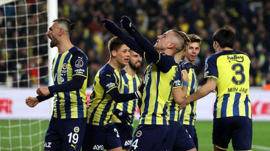 Son dakika: Fenerbahçe'de Beşiktaş derbisi öncesinde Arda Güler sürprizi!