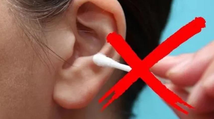 Kulak çubuğunu kulağınıza asla sokmamalısınız! Güvenli temizlik için yapmanız gereken...