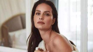 Yasemin Özilhan kırmızı mini şortlu pozlarıyla takipçilerini mest etti! 