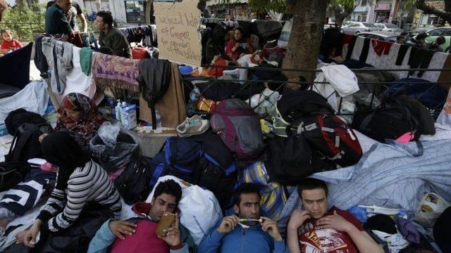 ‘Avrupa’ya düzensiz göç artıyor’