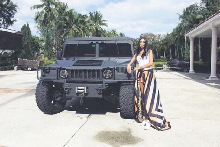 Pablo Escobar'ın 4 milyon dolarlık malikanesinde yaşıyor! Süreyya Yalçın'ın lüks yaşantısı G5