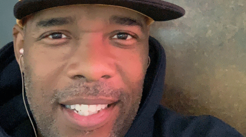 Bekleyerek binlerce dolar kazanıyor! Şimdi kendi şirketi bile var