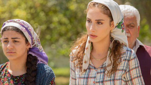 Bir Zamanlar Çukurova'nın Fadik'ini bir de Instagram'da görün! Polen Emre göğüs dekolteli pozlarıyla yaktı geçti