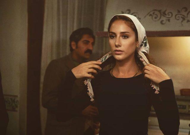 Bir Zamanlar Çukurova'nın Fadik'ini bir de Instagram'da görün! Polen Emre göğüs dekolteli pozlarıyla yaktı geçti