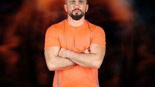 Survivor Perviz diskalifiye mi oldu? Survivor Perviz Abdullayev'in sağlık durumu nasıl, neden diskalifiye oldu?