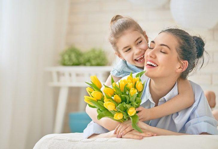 ANNELER GÜNÜ HEDİYELERİ! Anneler günü evde nasıl kutlanır? Anneler gününde evde ne yapılabilir?