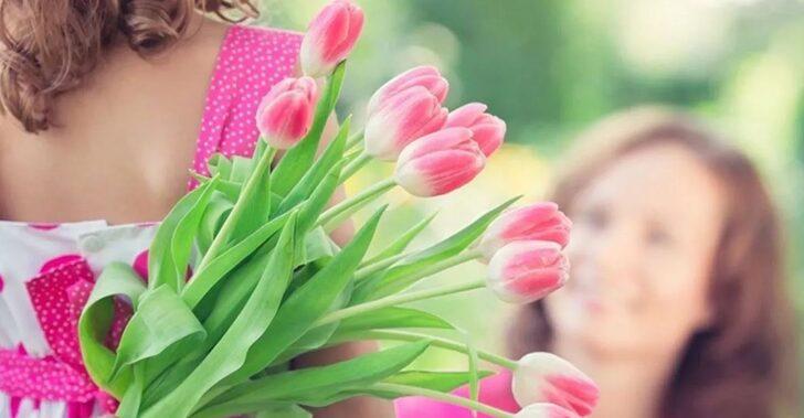 ANNELER GÜNÜ MESAJLARI 2022! Anneler Günü mesajları ve annelerin yüzünü güldürecek en özel, duygusal, anlamlı sözler G3