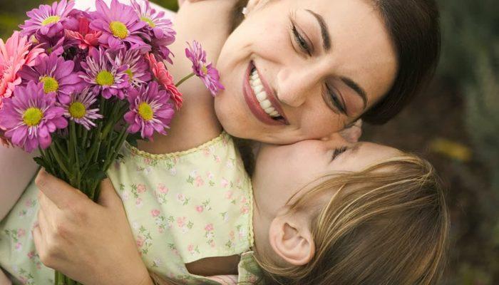 ANNELER GÜNÜ MESAJLARI 2022! Anneler Günü mesajları ve annelerin yüzünü güldürecek en özel, duygusal, anlamlı sözler