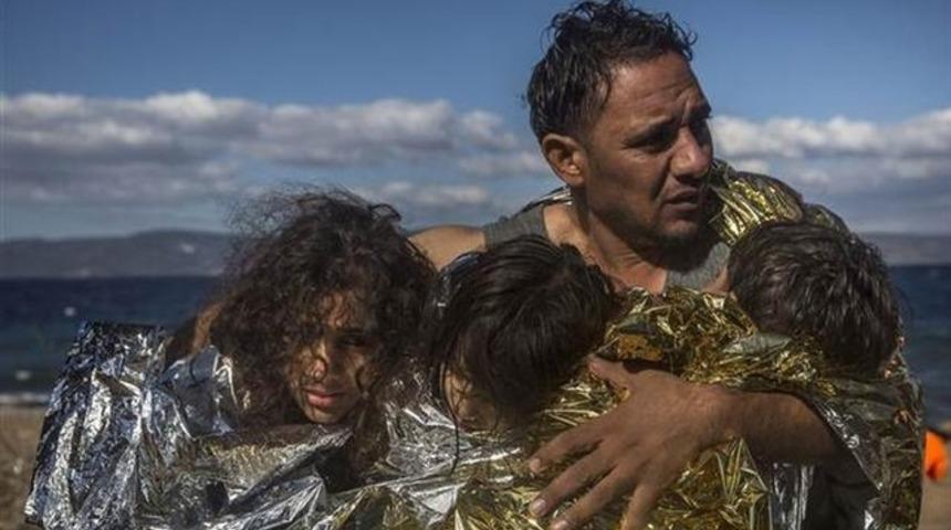 Midilli a&ccedil;ıklarında g&ouml;&ccedil;men faciası