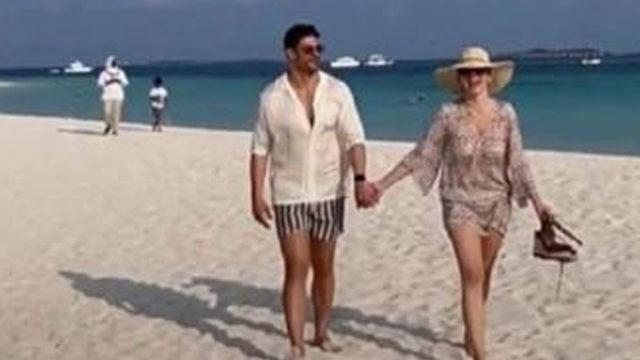 Hadise'nin balayından ilk görüntüler! Kumsal pozları olay