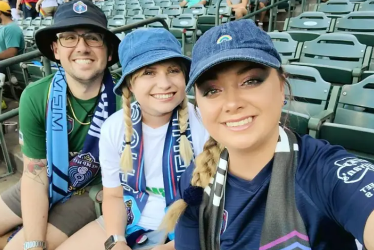 Üçlü ilişkileri sosyal medyanın gündemine oturdu! “Sıra belirliyoruz” G1