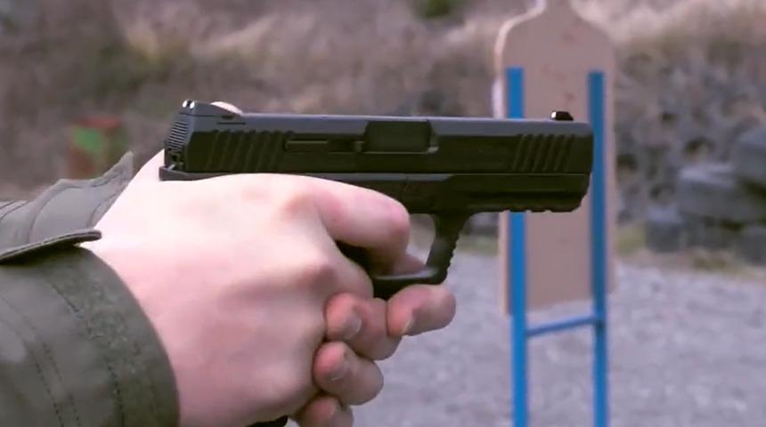 İsmail Demir duyurdu! Çok sayıda METE tabancası teslim edildi…