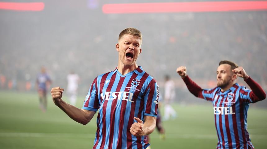 Son dakika: Trabzonspor'dan sürpriz başvuru geldi! Altay maçı nerede oynanacak?