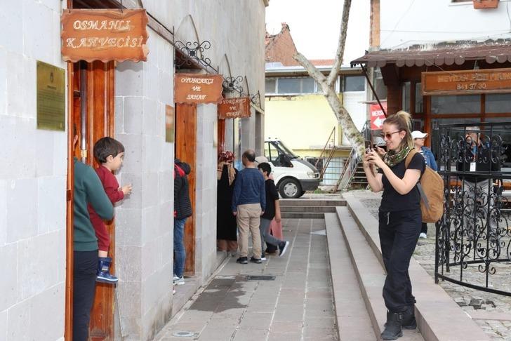 Karavan tutkunları hayran kaldı! Türkiye’nin dört bir yanından Battalgazi’ye geldiler G4