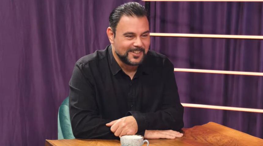 Armağan Çağlayan'ın konuğu Murat Muratoğlu kimdir? Murat Muratoğlu nereli ve kaç yaşında? Evli mi?