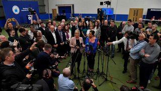 Kuzey İrlanda’da Sinn Fein’in Tarihi Seçim Zaferi