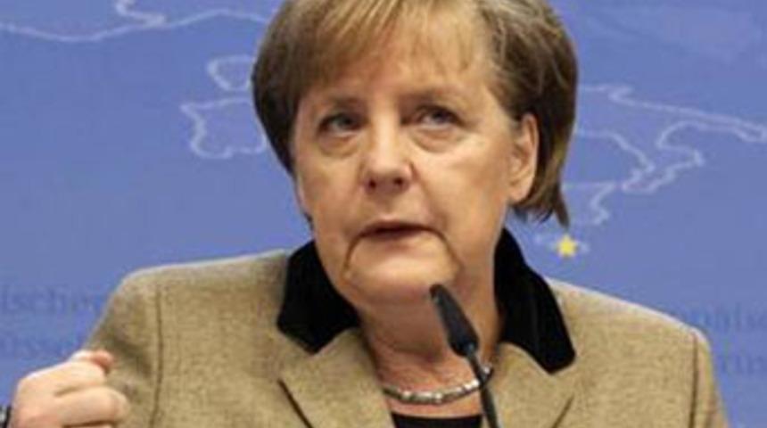 Aklı fikri Yunanistan'da