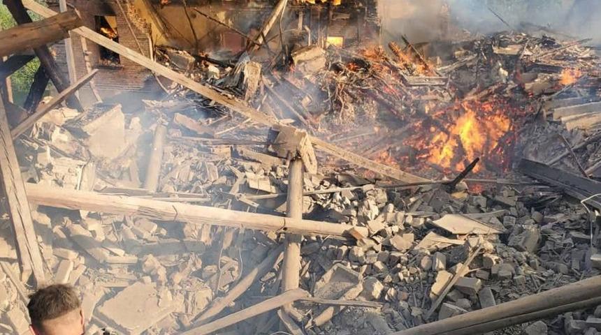 Rus ordusu 90 kişinin saklandığı okulu vurdu!