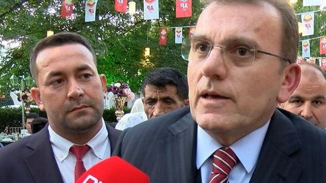 Son dakika | Zafer Partisi ile ittifak için açık kapı bıraktı! Vecdet Öz'den Ümit Özdağ açıklaması